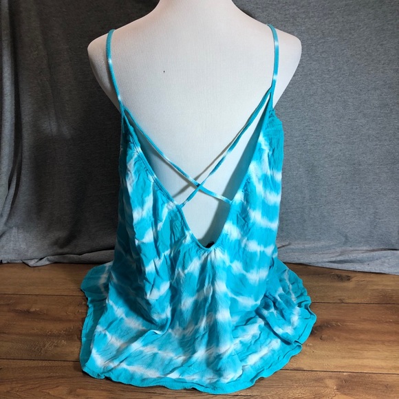 Fashion Fuse Open Back Tank top - Picture 3 of 5